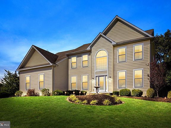 2nd image of 1750 Partridge Rd