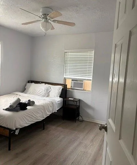 6734 Burkett St #4 — Photo 8
