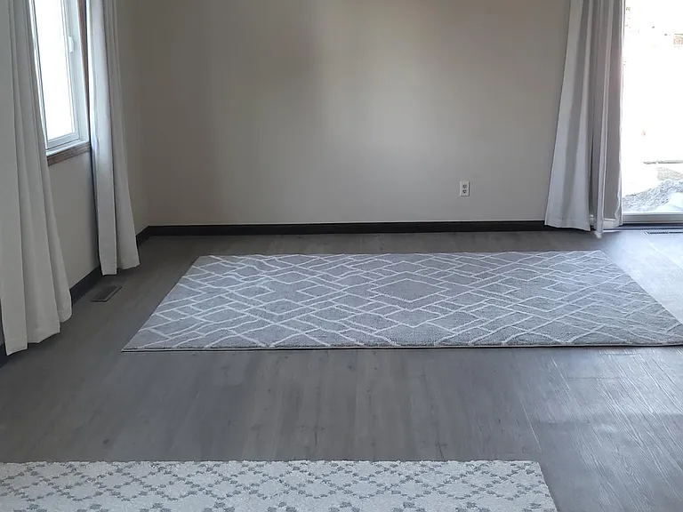 dining room/living area