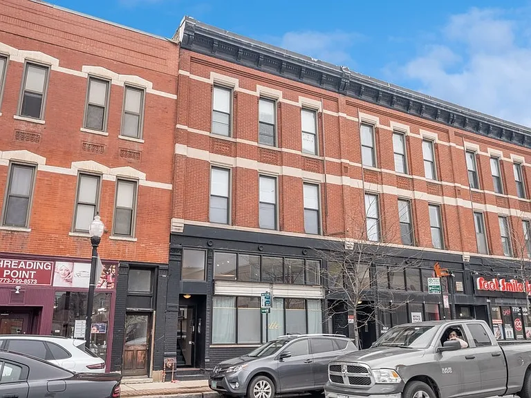 1509 W Fullerton Ave #15092R — Photo 1