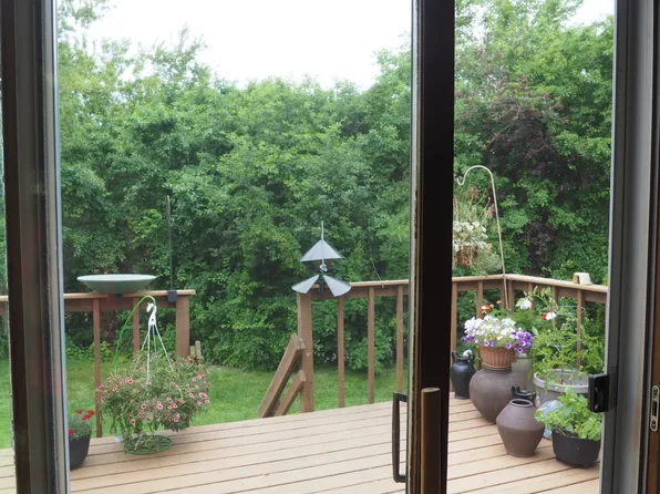 5826 Highland Ter APT 1, Middleton, WI 53562