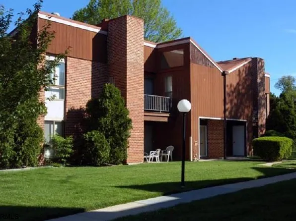 6D Parkshore Plz, Somers Pt, NJ 08244