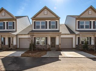 104B Blackstone Ct, Statesville, NC 28677