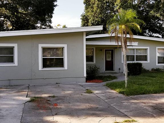 2nd image of 1447 Pinebrook Dr