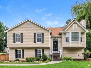 100 Ivy Glen Ct, Dallas, GA 30157