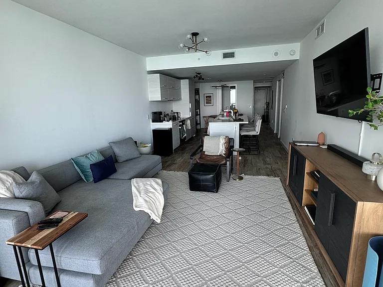 650 NE 32nd St #4103 — Photo 6