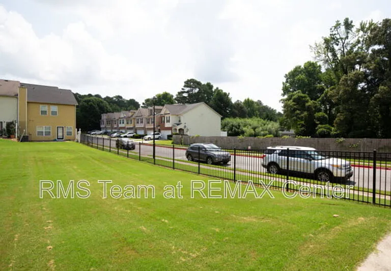 45 Providence Oak Ct — Photo 37