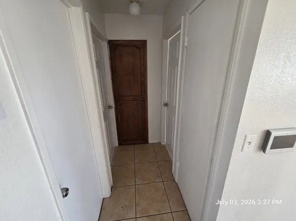 21321 Nisqually Rd APT 3, Apple Valley, CA 92308