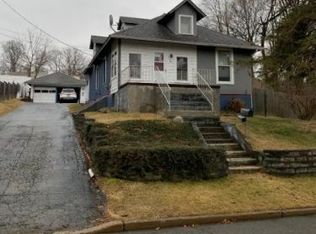 55 Sussex St, Newton, NJ 07860