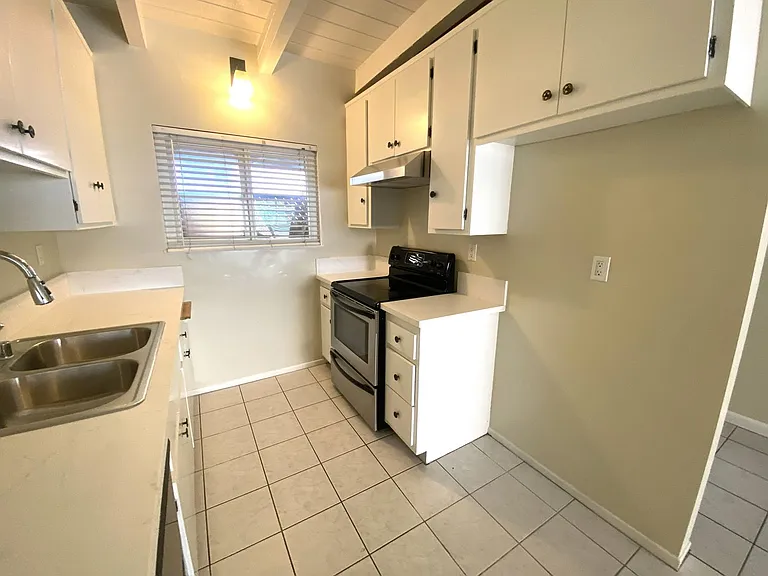 3702 Del Amo Blvd. — Photo 7