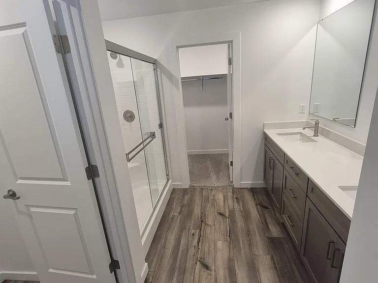 1749 N Big Star Ave — Photo 8