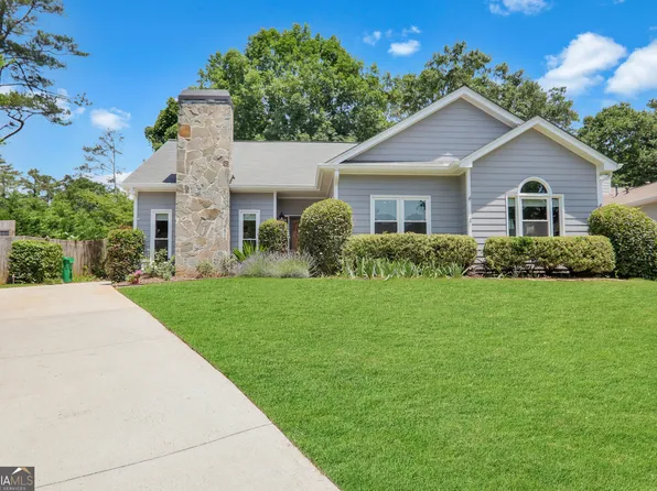 3962 Arborwood Ln, Tucker, GA 30084