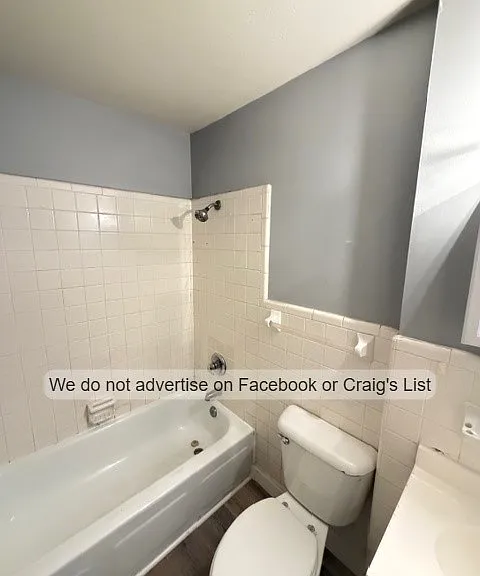 1021 W Rowan St #G — Photo 8