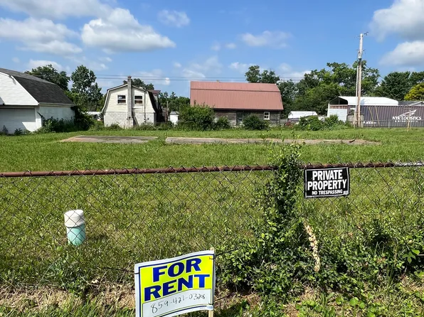 702 Lukie Dr, Nicholasville, KY 40356