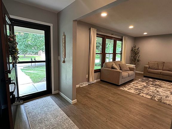 5th image of 1718 Osage Dr