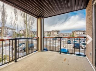 60 Panatella St NW #3201, Calgary, AB T3K0M1