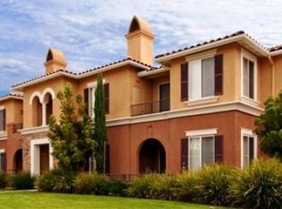 1950 Thibodo Rd APT 205, Vista, CA 92081