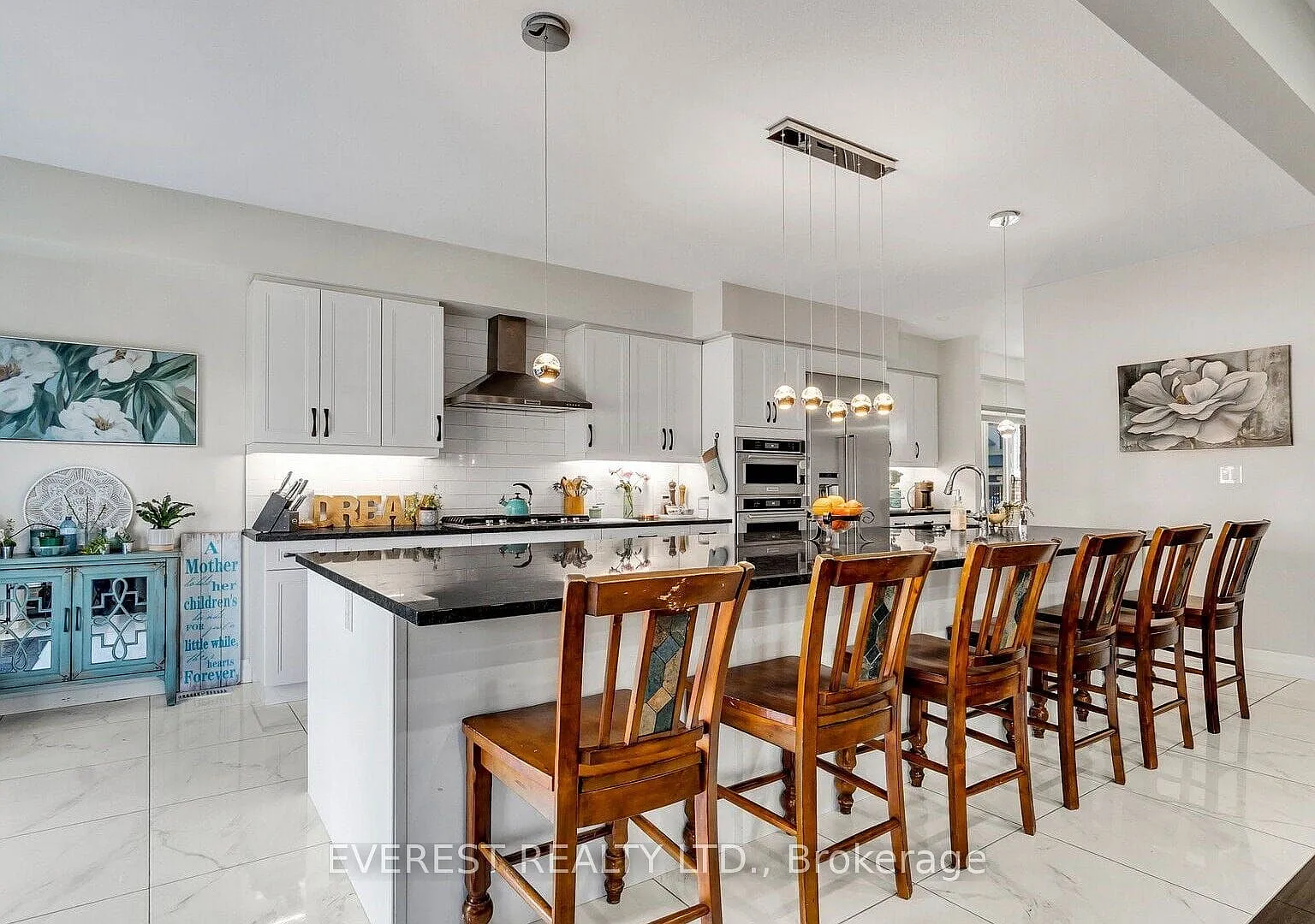 5 bed, $4,600 — Photo 2