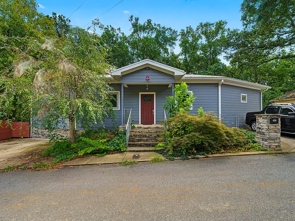 281 Brown St, Canton, GA 30114