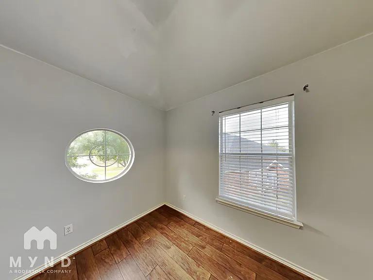 102 Elm Fork Dr — Photo 20
