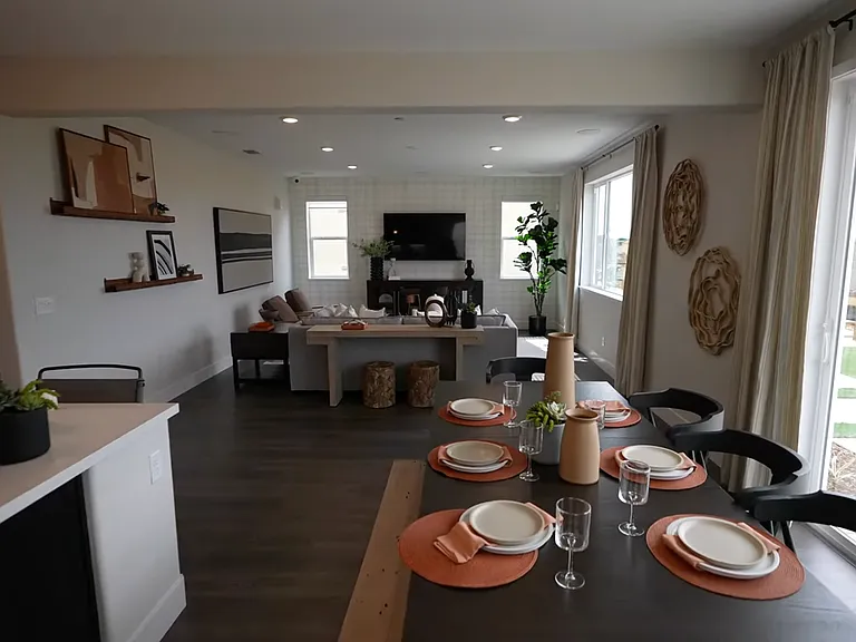 3426 Apollo Dr — Photo 13