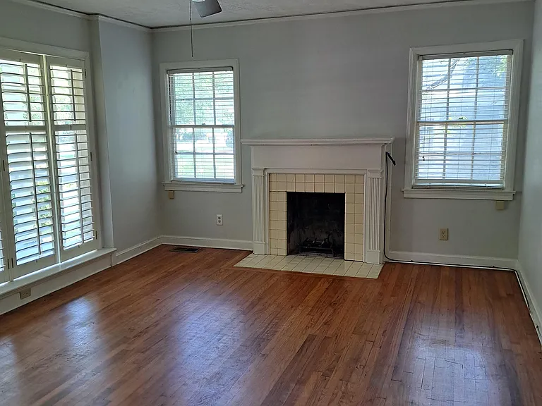 3243 Wellington Rd — Photo 6