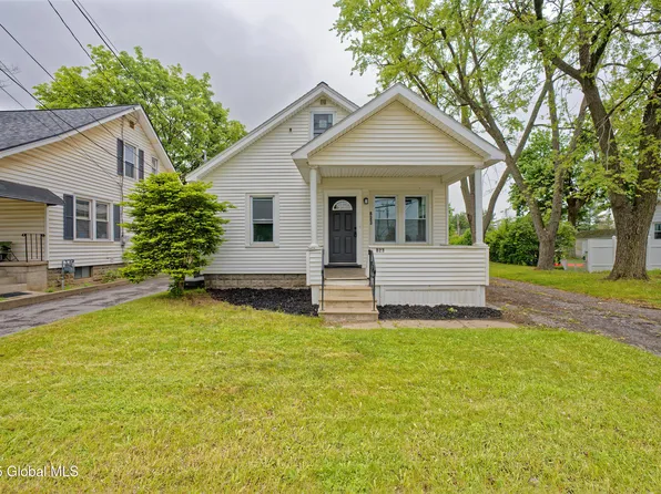 823 curry Road, Schenectady, NY 12306