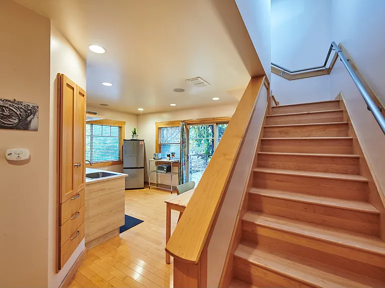 3525 Grantwood Way — Photo 2
