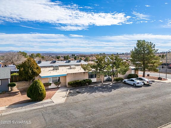 5th image of 1059 S 13th Street