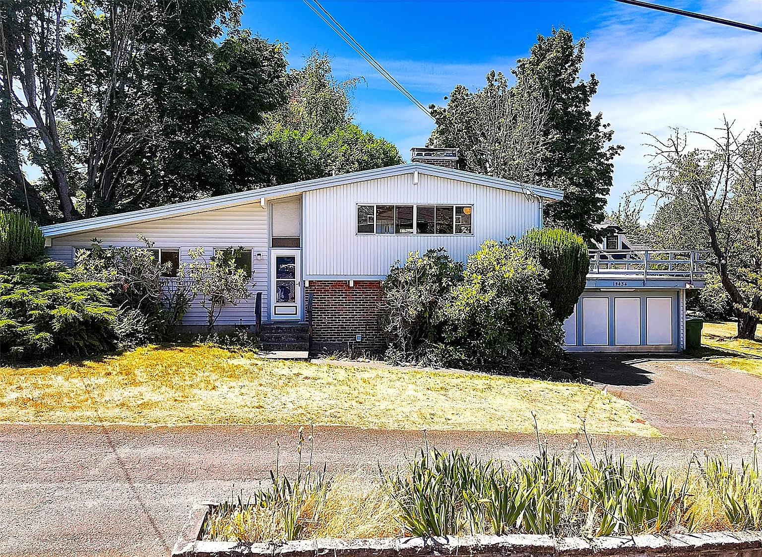 19434 Normandy Park Drive SW photo 1