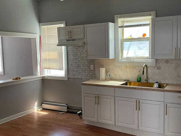 612 Union Ave #3 — Photo 3