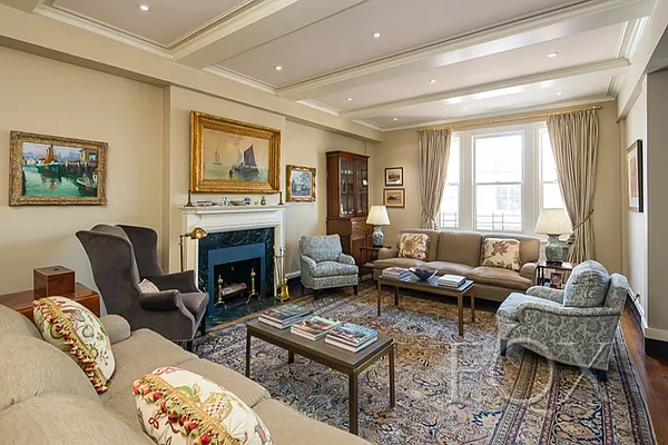 Sold by Fox Residential Group | media 11