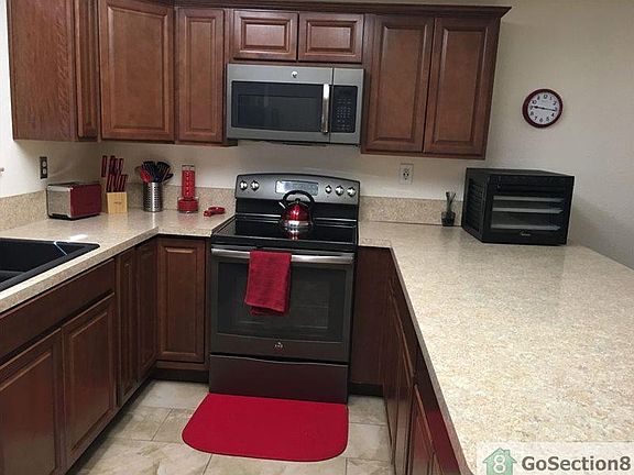 5th image of 3629 Van Dyke Ave APT B