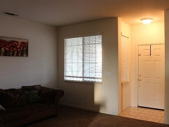 2nd image of 802 Bowen Ct