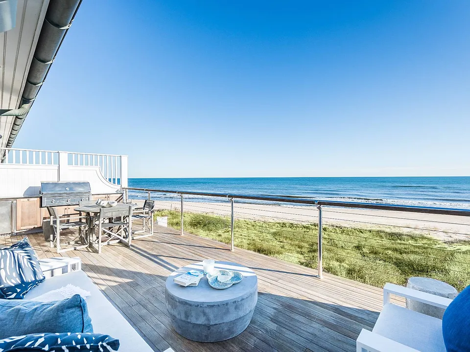 272 Old Montauk Hwy #3