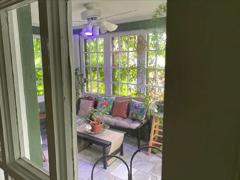 1704 N Pennsylvania St #B — Photo 16