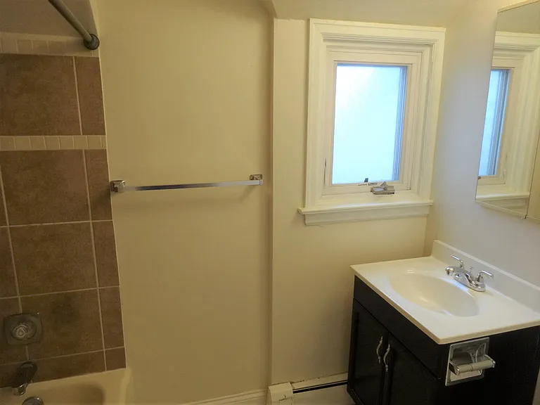 48 Sherman Pl — Photo 23