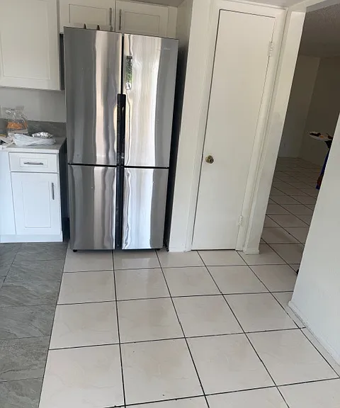 1382 La Paloma Cir — Photo 9