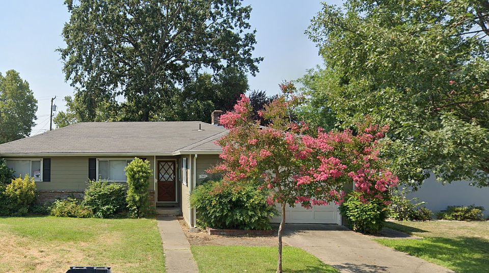 1st image of 365 Warren Dr