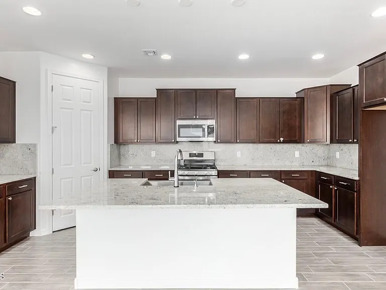 9550 E Spiral Ave — Photo 6