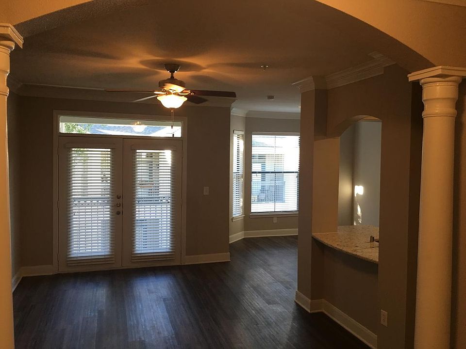 3381 Blackburn St Dallas TX Zillow