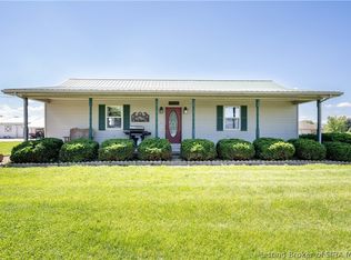2915 N Wooster Road, Scottsburg, IN 47170