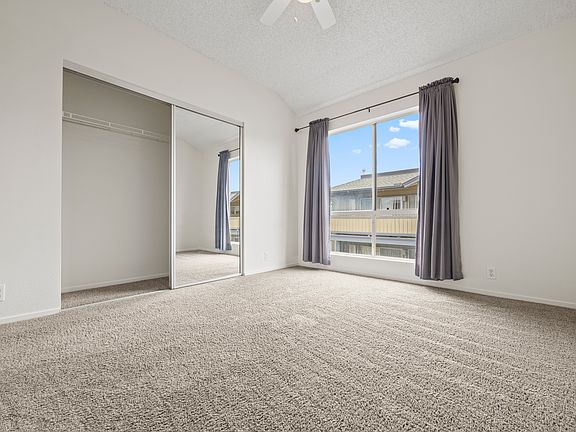 2nd image of 91-285 Hanapouli Cir #9I
