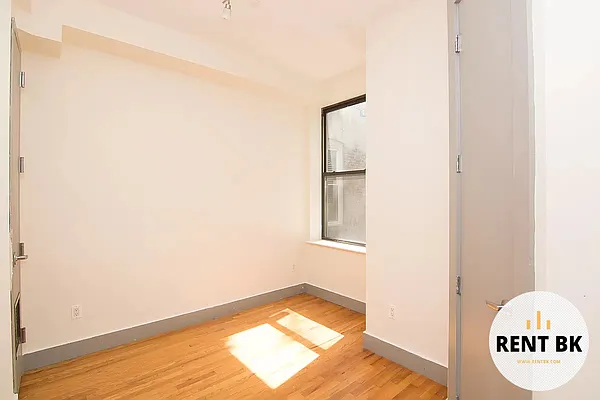 Rented by RENTBK LLC | media 3