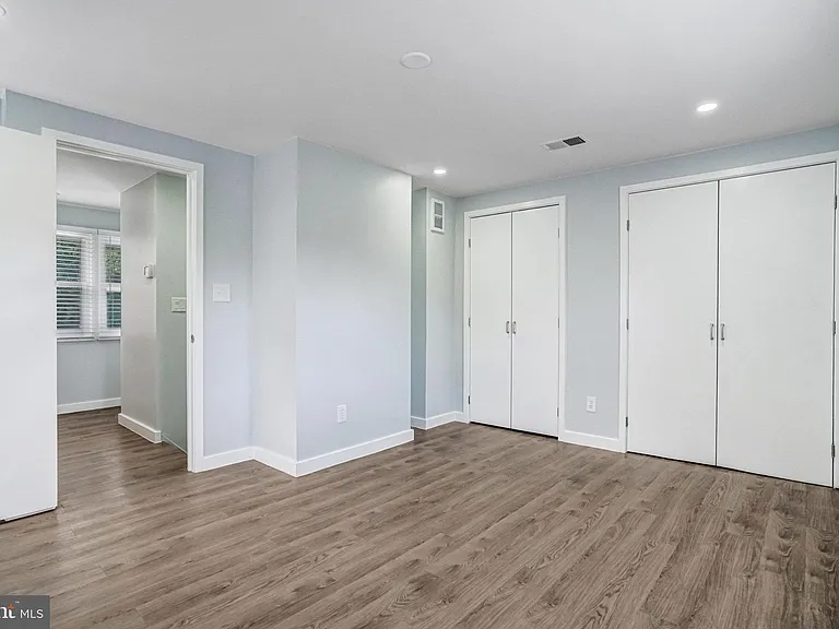 3120 Chepstow Ln — Photo 21