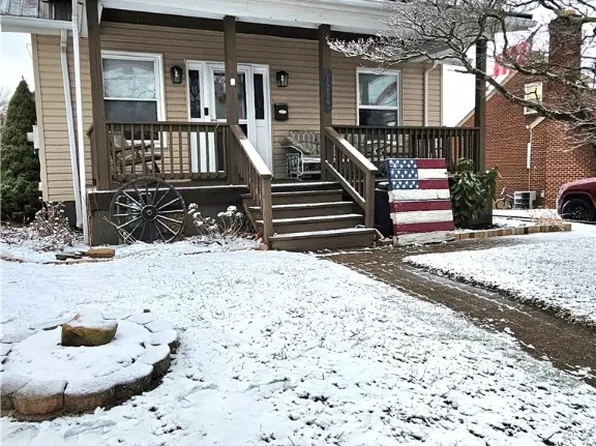 1216 Martin Ave, New Kensington, PA 15068