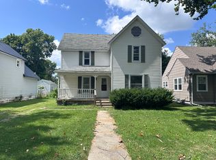 1007 8th Ave, Sterling, IL 61081