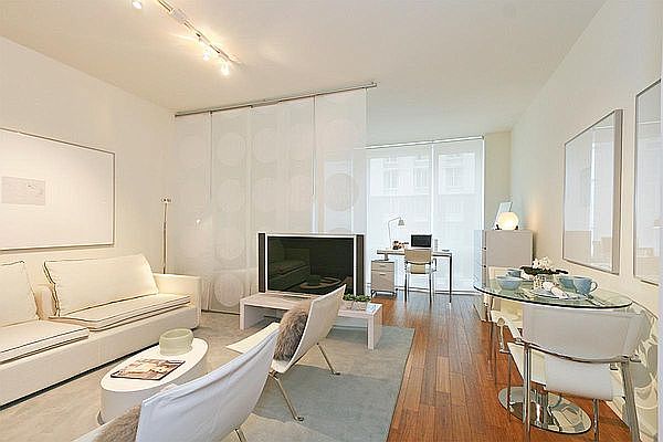 1st image of 330 W 39th St APT 7C