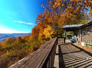 1616 Pine Ridge Rd, Burnsville, NC 28714