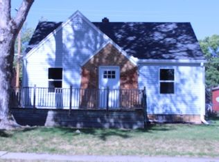 217 Ringland Rd, Hastings, NE 68901